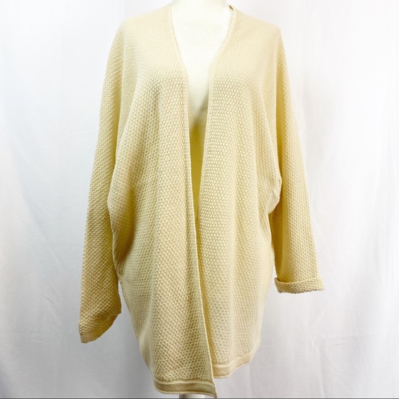 Hoity Toity Women Creme Cardigan Open Front - Picture 1 of 7